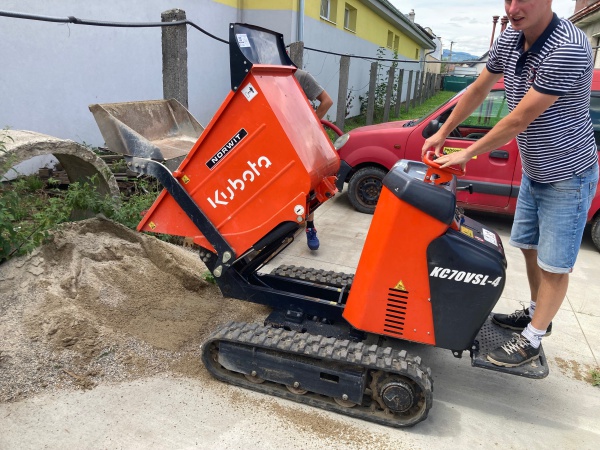 Pásový minidumper KUBOTA KC 70 VSL-4